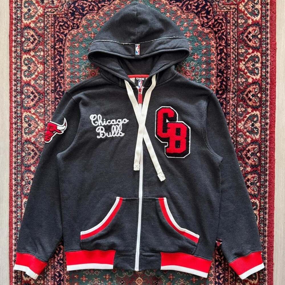 NBA Chicago Bulls Gray Unk Jacket Size Large